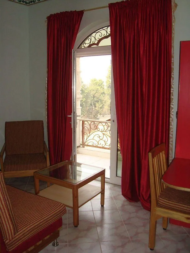 ** Hotel Ray Of Maya Agra  India