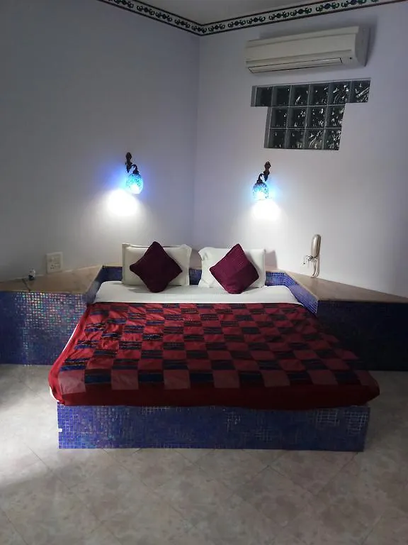 Hotel Ray Of Maya Agra